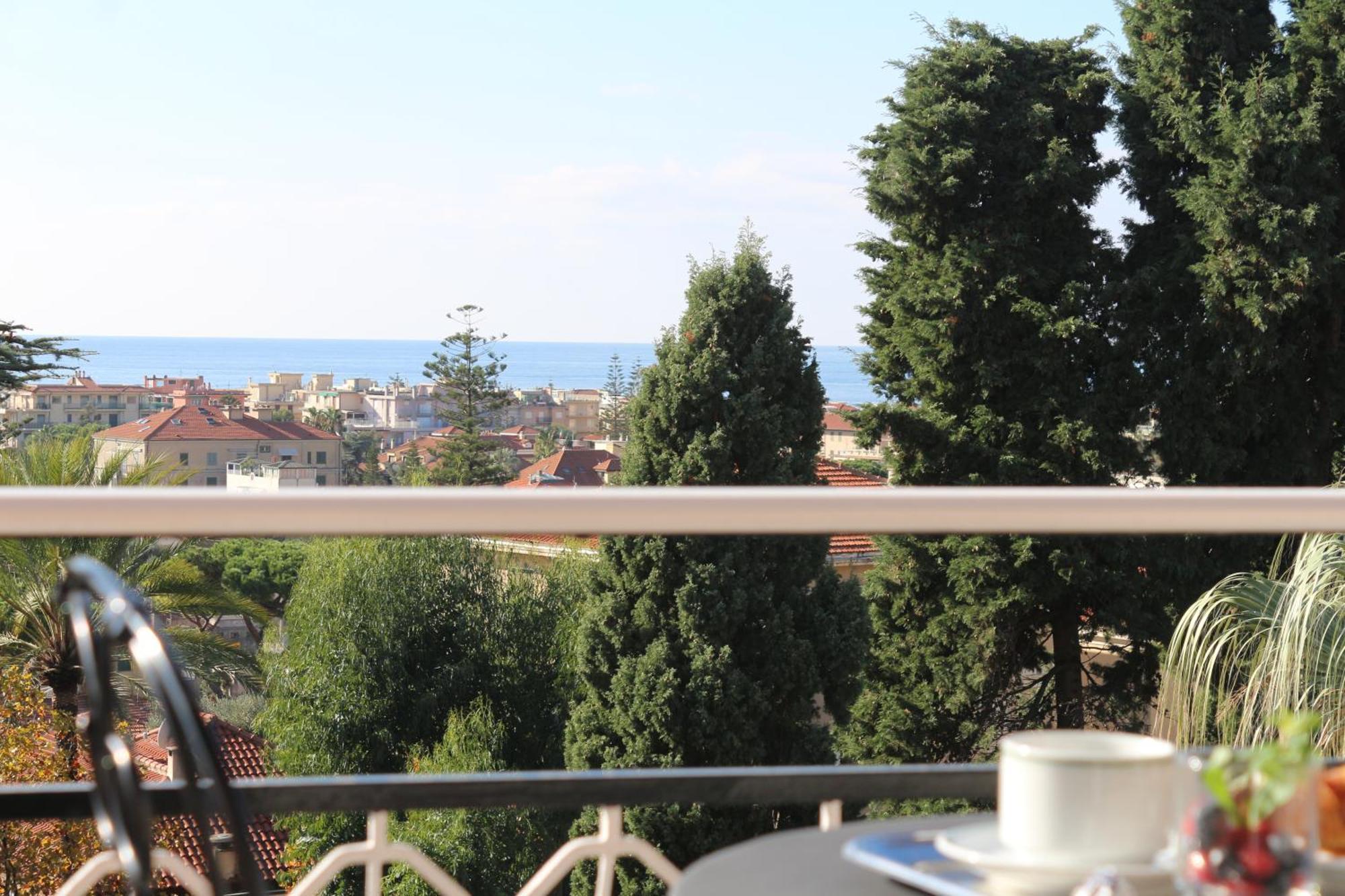 Hotel Astoria Bordighera Dış mekan fotoğraf